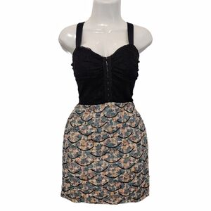 Estam - Lace Floral Mermaid Mini Dress